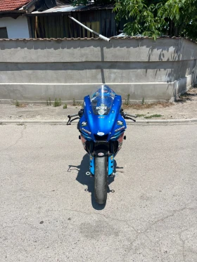 Yamaha YZF-R1, снимка 1