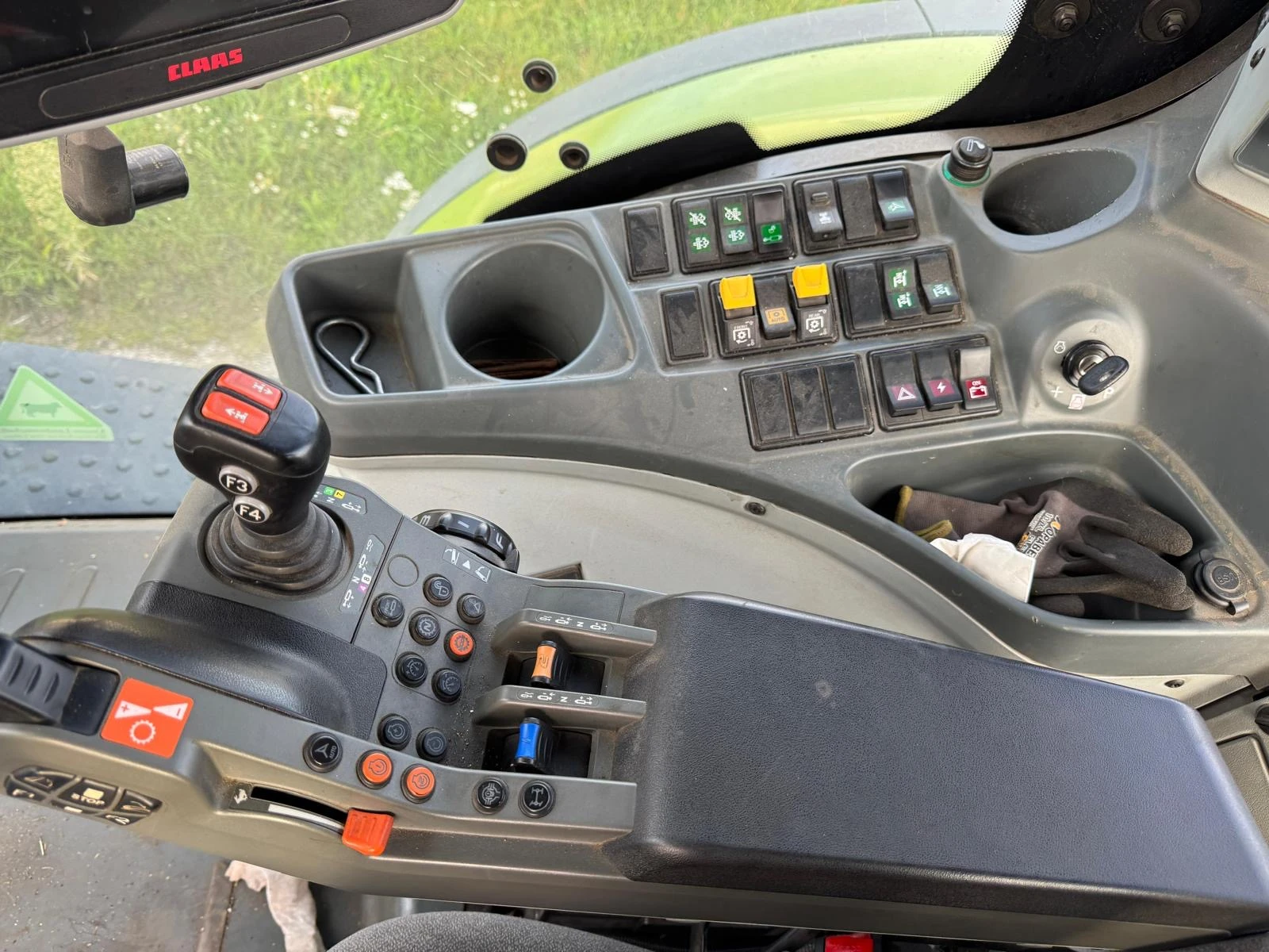  Claas ARION 660 CIS CMATIC   | Mobile.bg   12