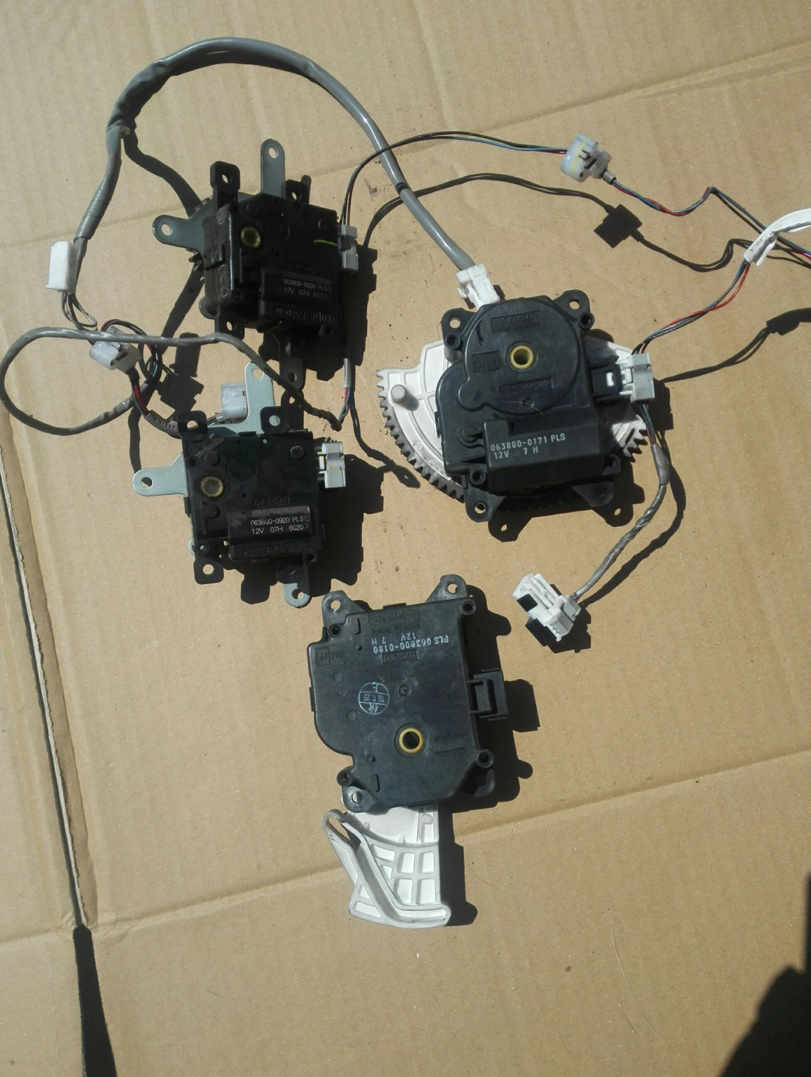 �� ����� ����� ������ ���4 2.2� (9) | Mobile.bg � ����������� 1