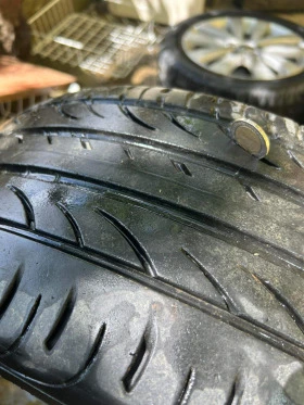 Гуми с джанти Pirelli 225/50R17, снимка 2 - Гуми и джанти - 47297537