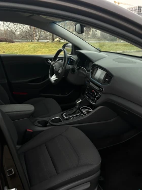 Hyundai Ioniq 92000км!!!Всичко Платено!, снимка 10