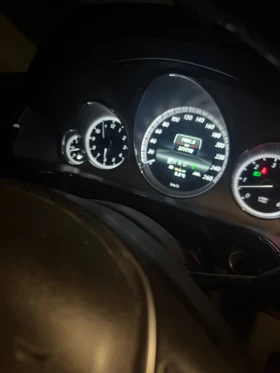 Mercedes-Benz E 350, снимка 8