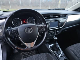 Toyota Auris, снимка 4