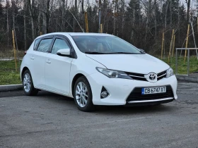 Toyota Auris, снимка 1