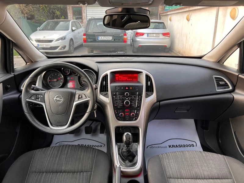 Opel Astra 1.4I, снимка 10 - Автомобили и джипове - 41659628