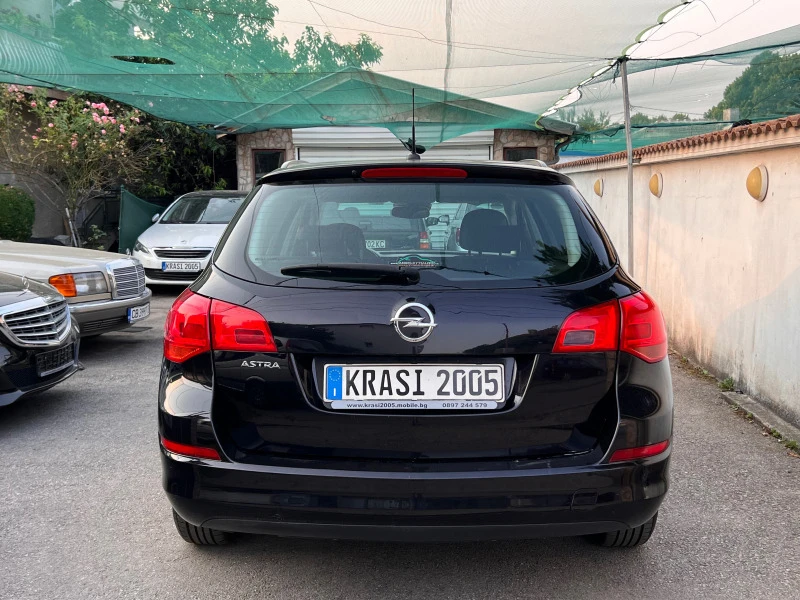 Opel Astra 1.4I, снимка 5 - Автомобили и джипове - 41659628