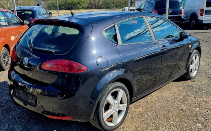 Seat Leon 2.0, снимка 3 - Автомобили и джипове - 49048115