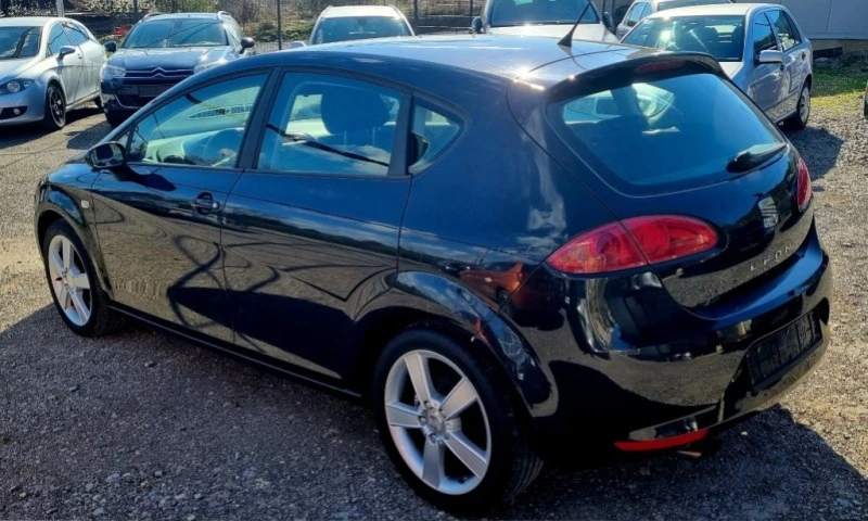 Seat Leon 2.0, снимка 7 - Автомобили и джипове - 47326299