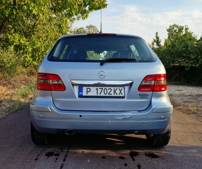 Mercedes-Benz B 180, снимка 3 - Автомобили и джипове - 47347701