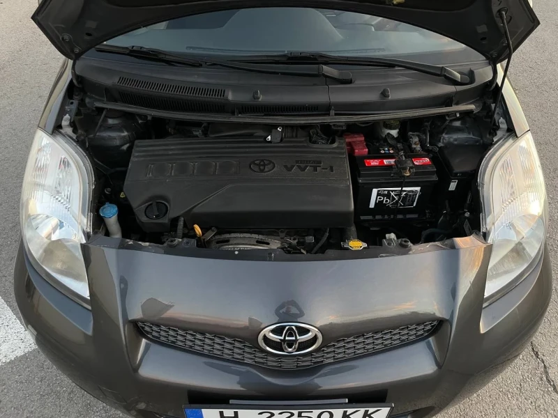 Toyota Yaris 1.33I, снимка 8 - Автомобили и джипове - 48285000