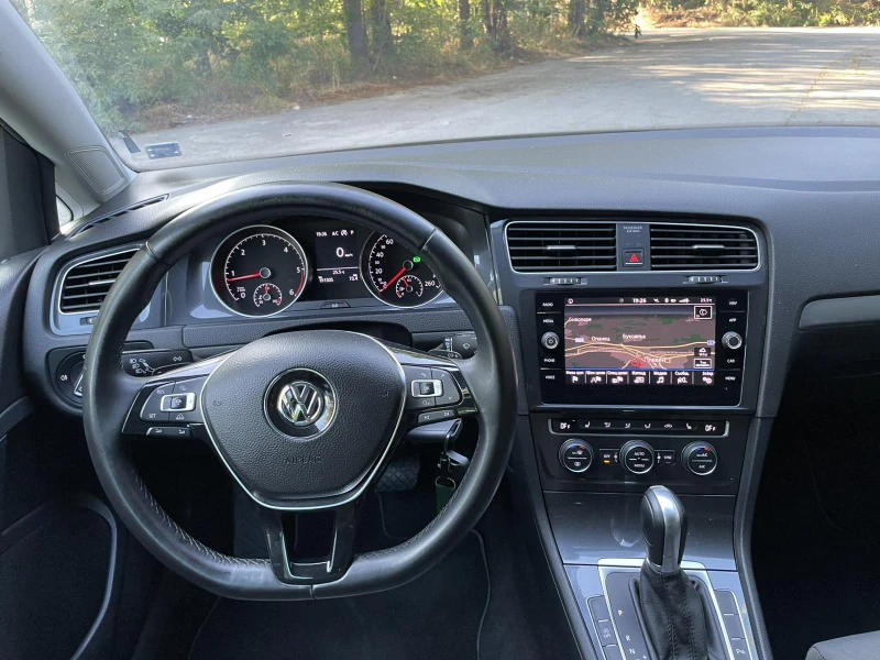 VW Golf 2.0 TDI / 150hp / DSG, снимка 8 - Автомобили и джипове - 50984891