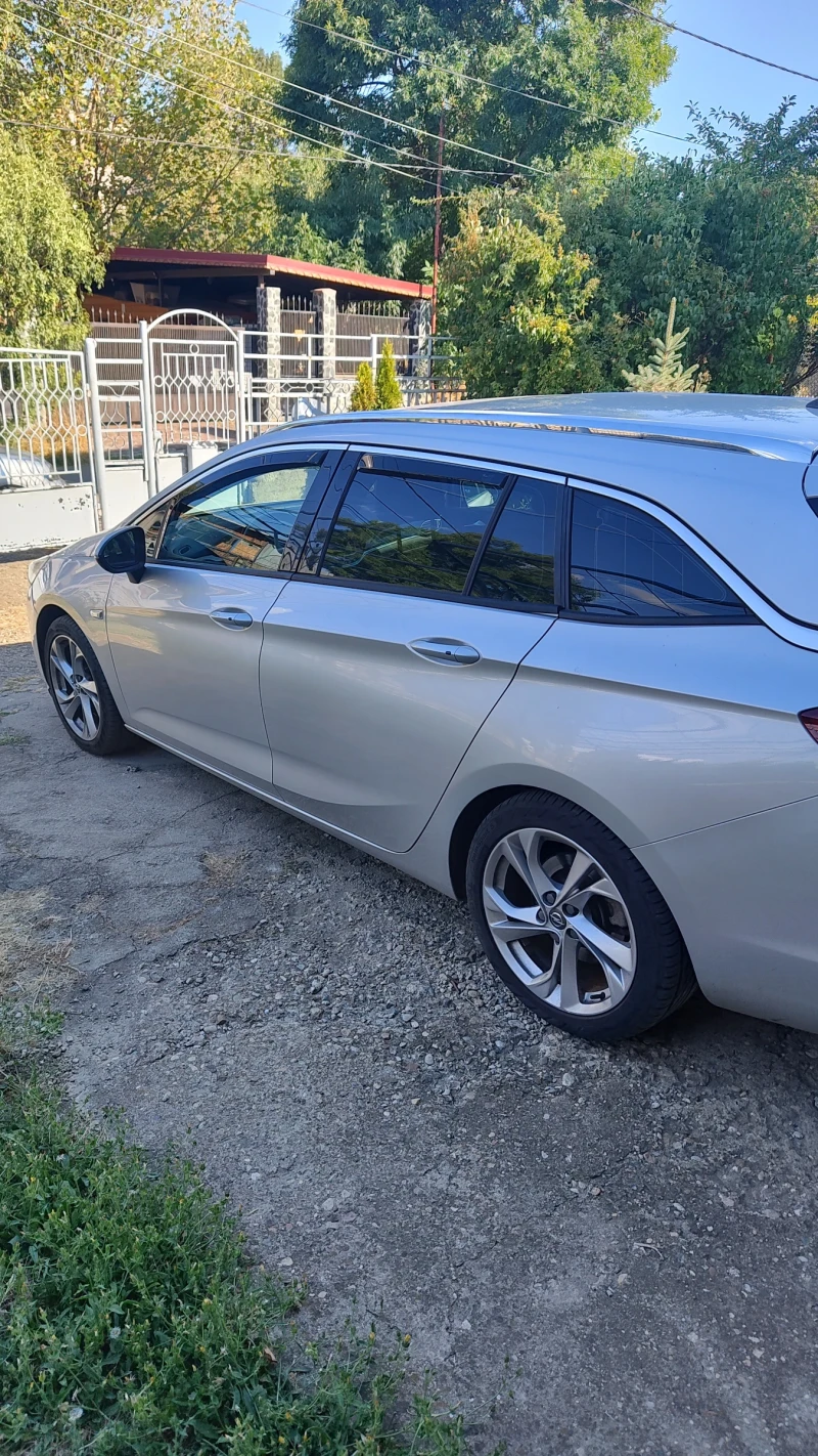 Opel Astra 1.6-CDTI. Ultimate , снимка 4 - Автомобили и джипове - 52224226