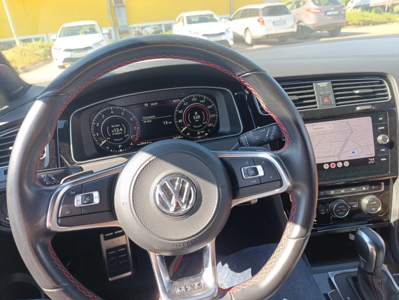 VW Golf GTI, снимка 8 - Автомобили и джипове - 52533363