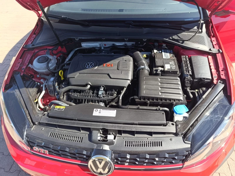 VW Golf GTI, снимка 7 - Автомобили и джипове - 52533363