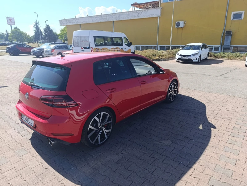 VW Golf GTI, снимка 4 - Автомобили и джипове - 52533363