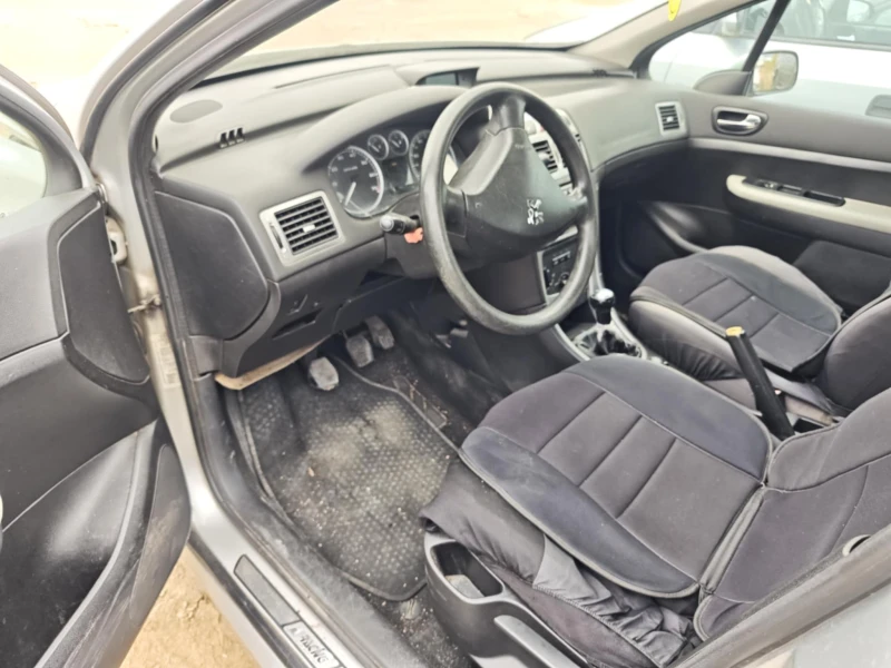 Peugeot 307 1.4, снимка 4 - Автомобили и джипове - 51847344