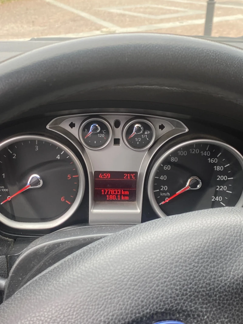 Ford Focus, снимка 14 - Автомобили и джипове - 52706023