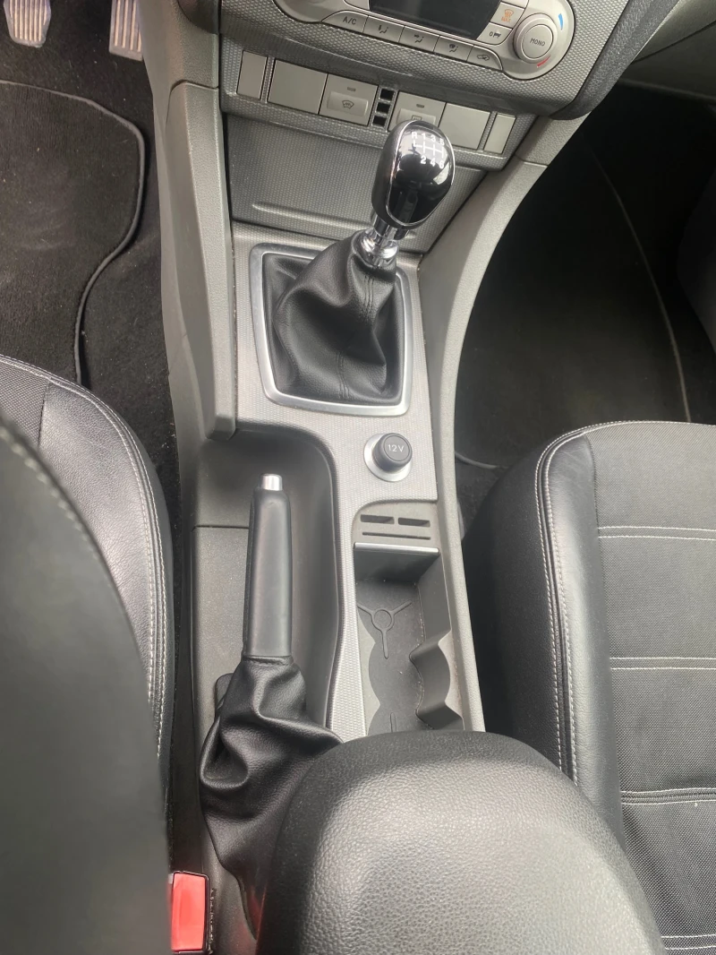 Ford Focus, снимка 11 - Автомобили и джипове - 52706023