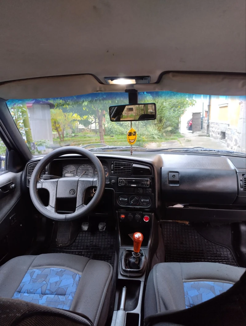 VW Passat, снимка 6 - Автомобили и джипове - 52067147