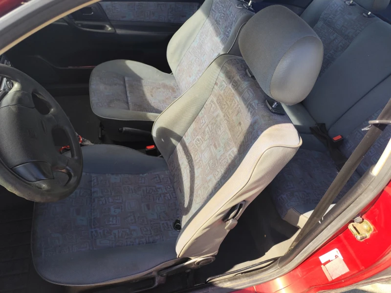 Seat Ibiza 1.4, снимка 6 - Автомобили и джипове - 52153608