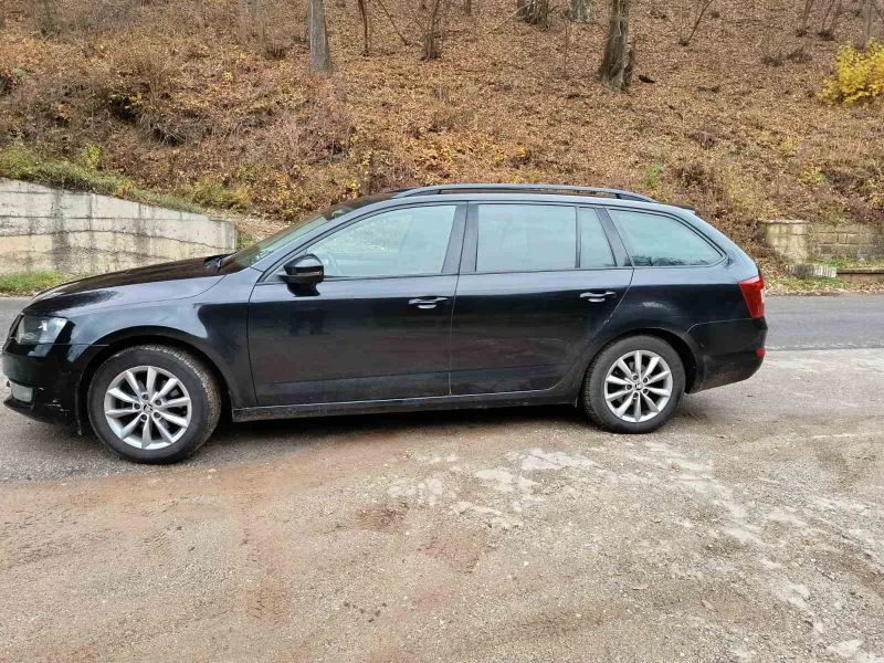 Skoda Octavia, снимка 3 - Автомобили и джипове - 52336832