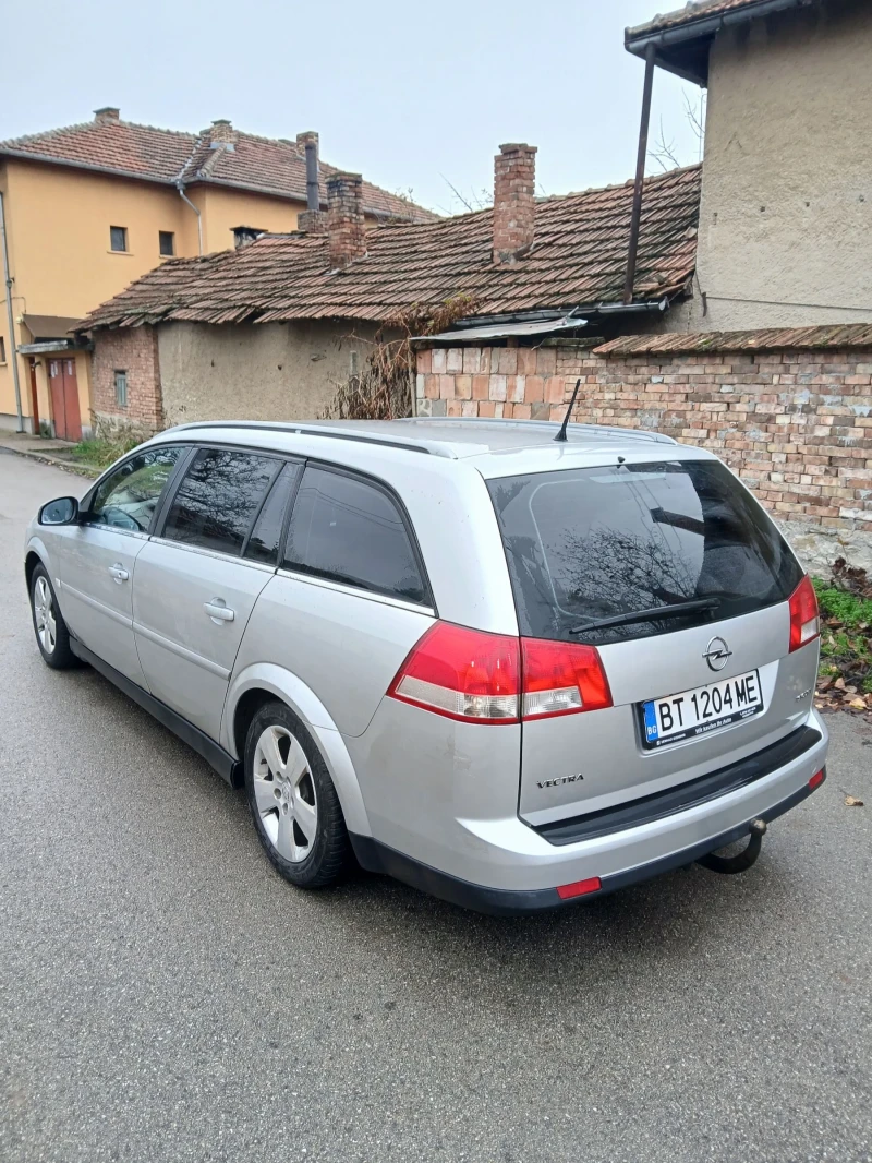 Opel Vectra 1.9CDTI 6 СКОРОСТИ ФЕЙСЛИФТ 150КС , снимка 4 - Автомобили и джипове - 52438658