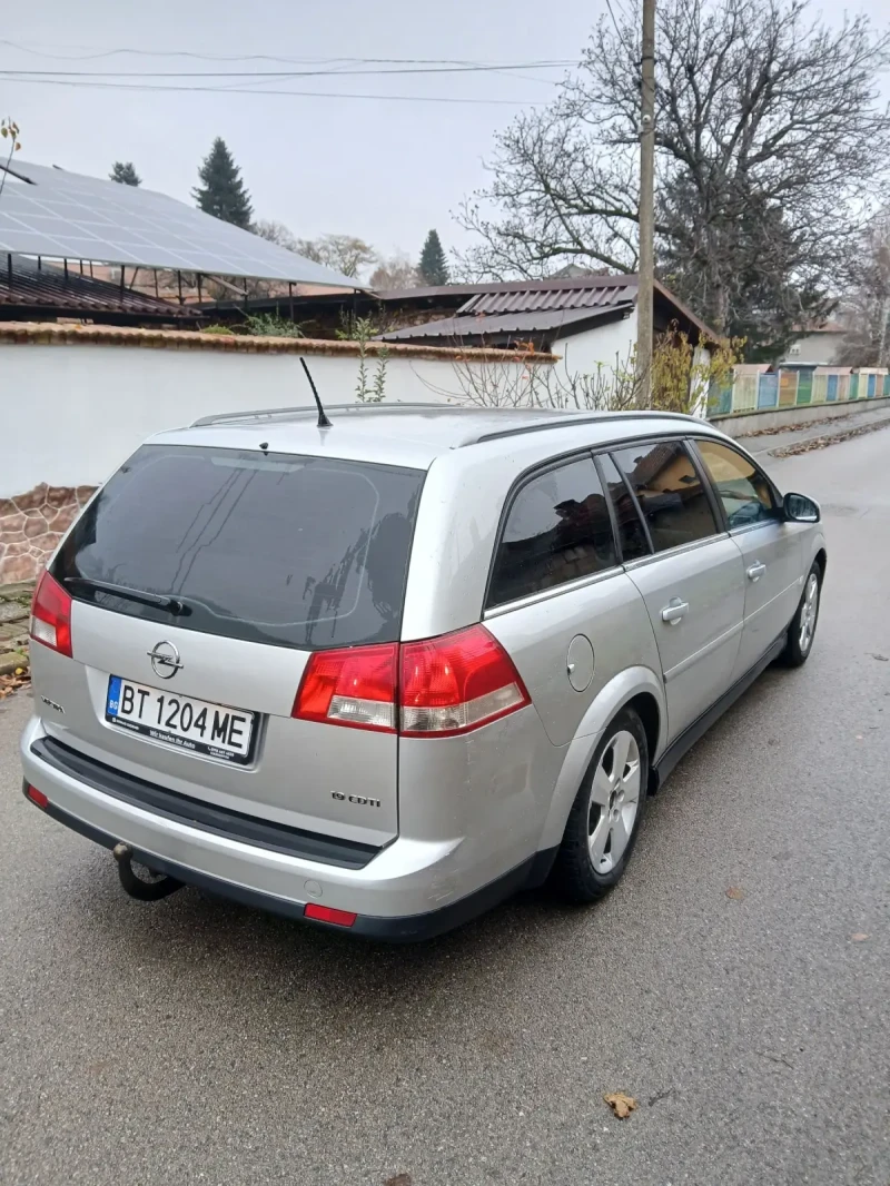 Opel Vectra 1.9CDTI 6 СКОРОСТИ ФЕЙСЛИФТ 150КС , снимка 3 - Автомобили и джипове - 52438658