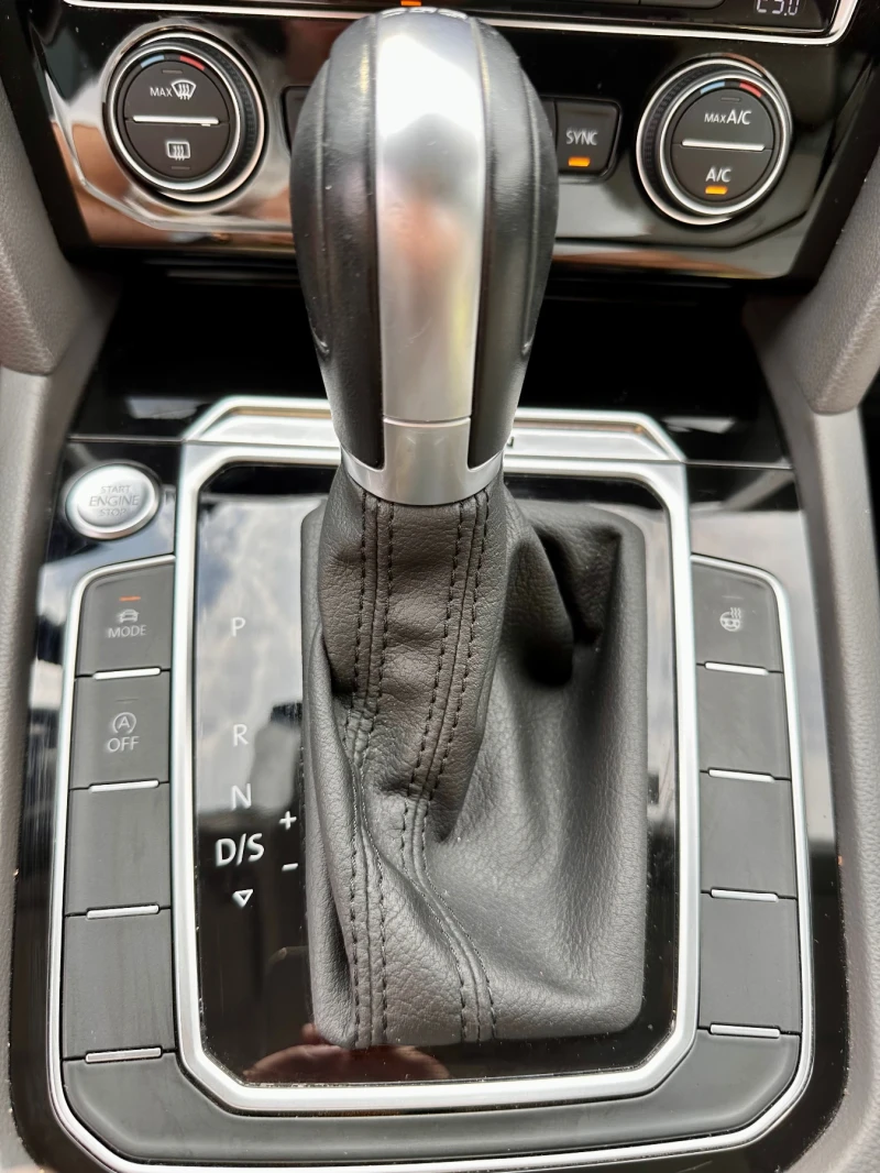 VW Arteon 2.0BITDI LED HEAD UP PANORAMA , снимка 16 - Автомобили и джипове - 52680904