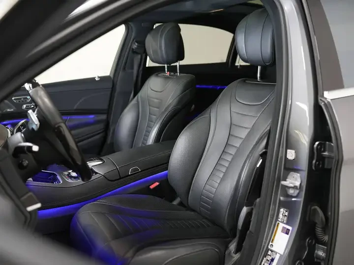 Mercedes-Benz S 560 AMG PKG * CARFAX * АВТО КРЕДИТ * , снимка 9 - Автомобили и джипове - 54744839