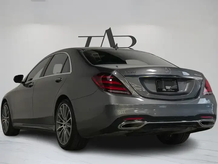 Mercedes-Benz S 560 AMG PKG * CARFAX * АВТО КРЕДИТ * , снимка 5 - Автомобили и джипове - 54744839