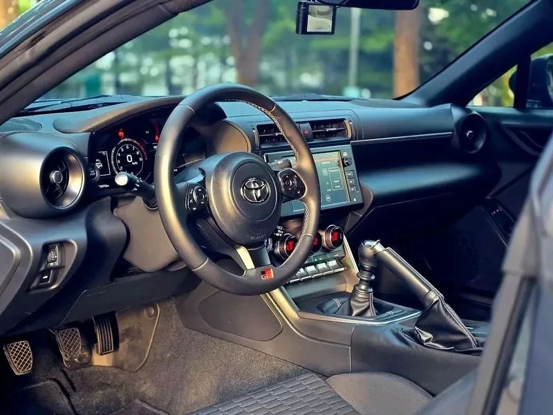 Toyota GT86, снимка 7 - Автомобили и джипове - 56740268