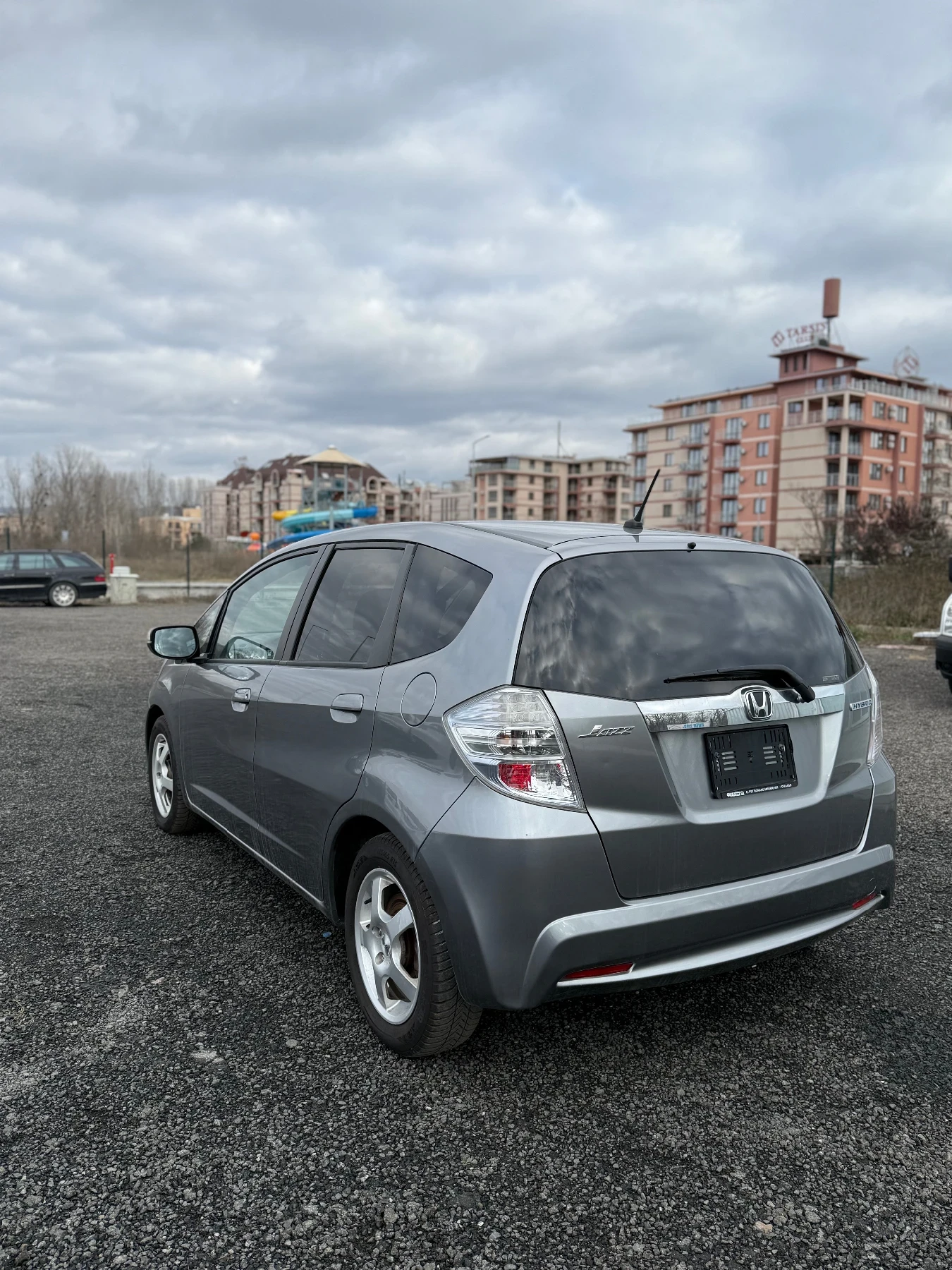 Honda Jazz 1.3i Hybrid Exclusive Swiss - изображение 5