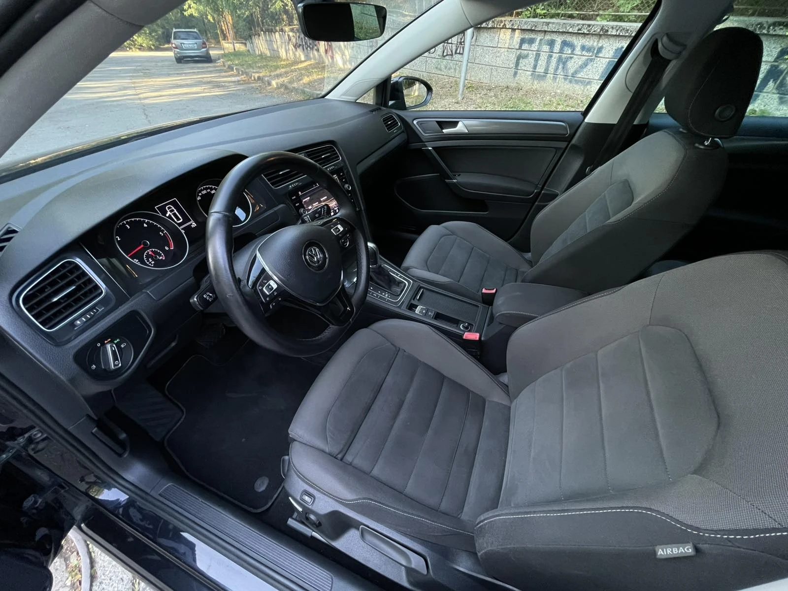 VW Golf 2.0 TDI / 150hp / Auto - изображение 7