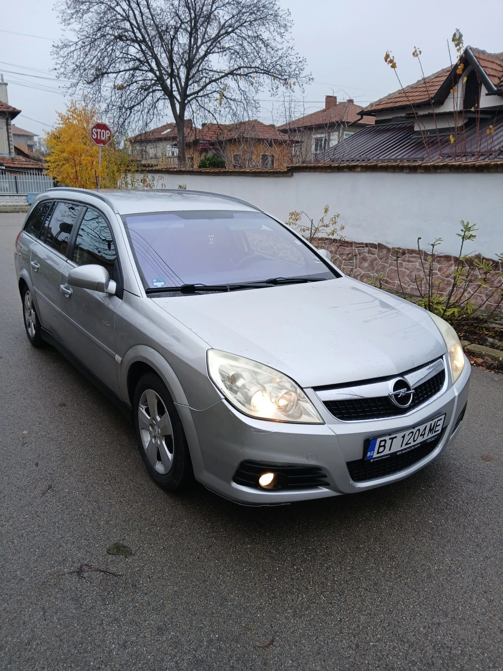 Opel Vectra 1.9CDTI 6 СКОРОСТИ ФЕЙСЛИФТ 150КС  - изображение 2