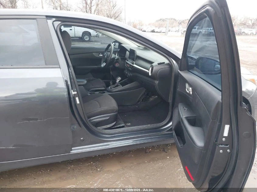 Kia Forte 2l Fe - изображение 5