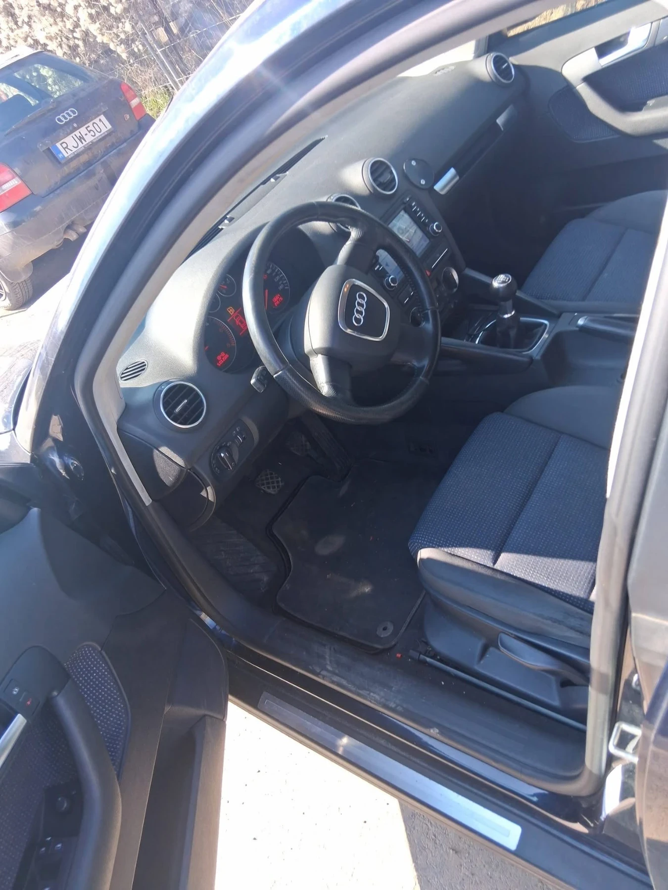 Audi A3 1.9 Sportback, снимка 6 - Автомобили и джипове - 53737879