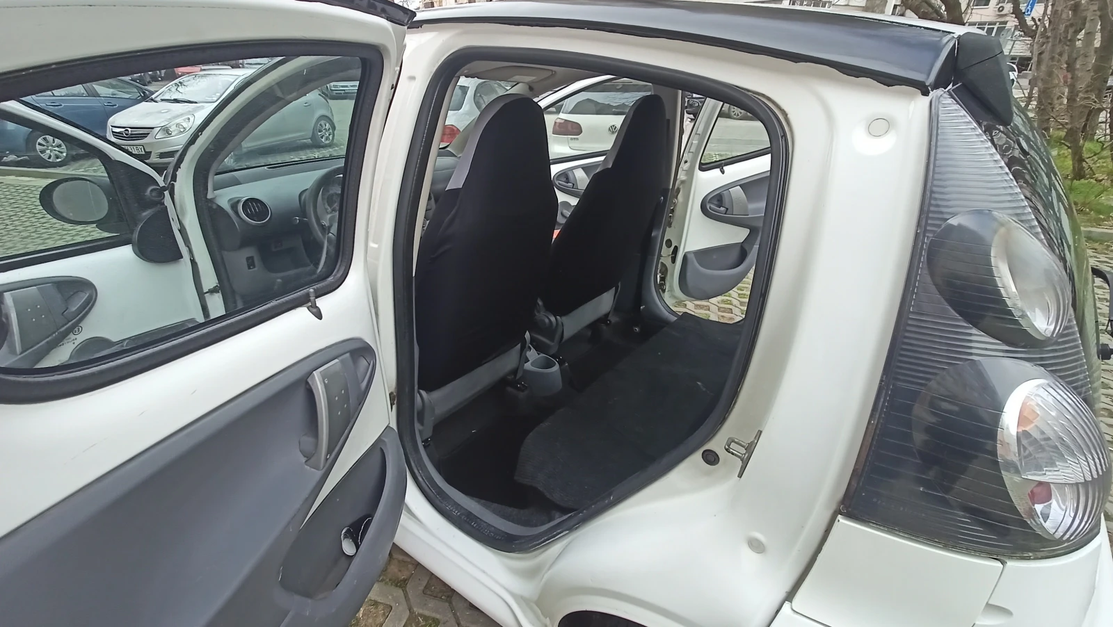 Citroen C1 1.0, снимка 10 - Автомобили и джипове - 53839237