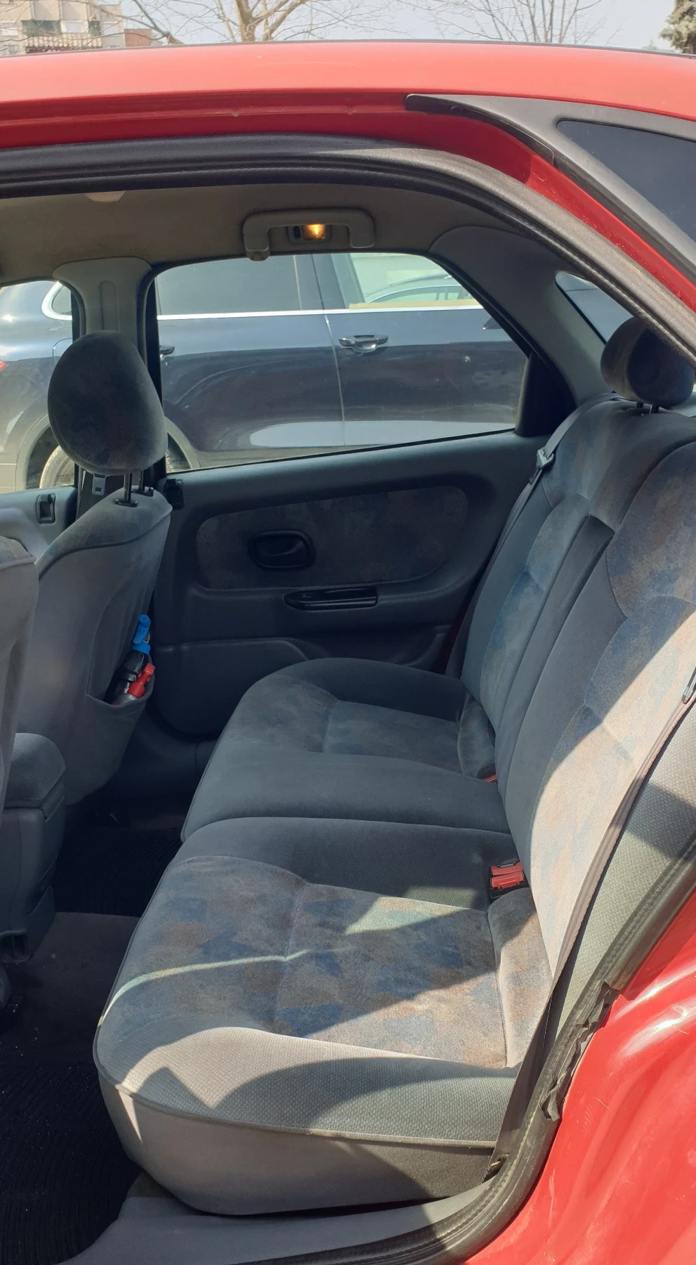 Renault Laguna Бензин/Газ, снимка 13 - Автомобили и джипове - 53880311