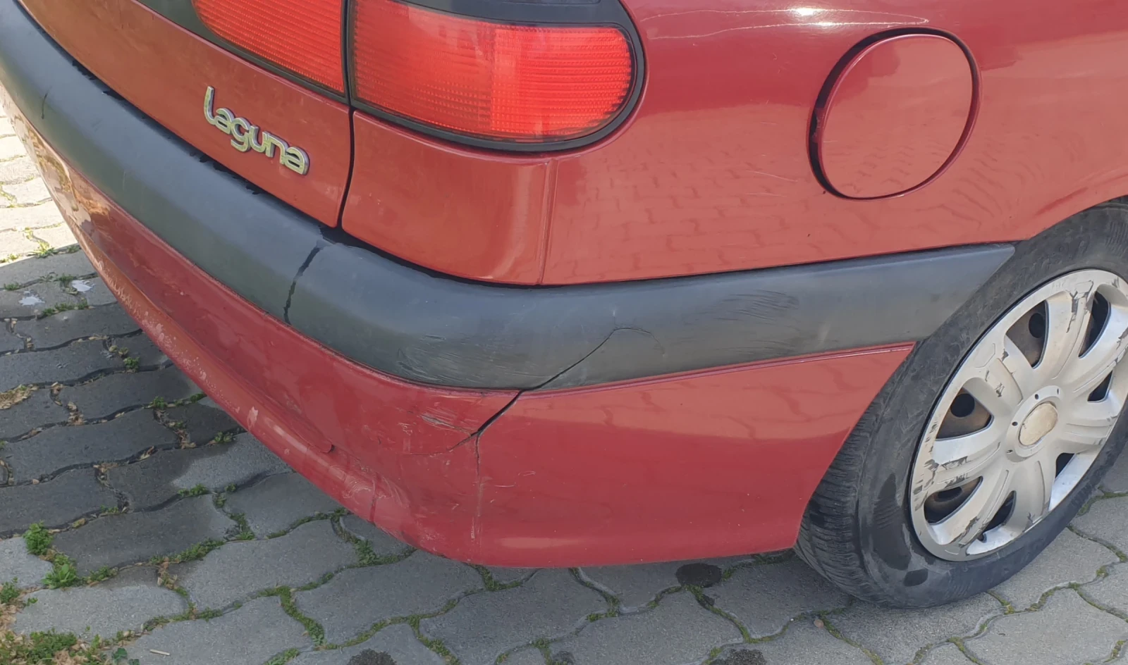 Renault Laguna Бензин/Газ, снимка 14 - Автомобили и джипове - 53880311