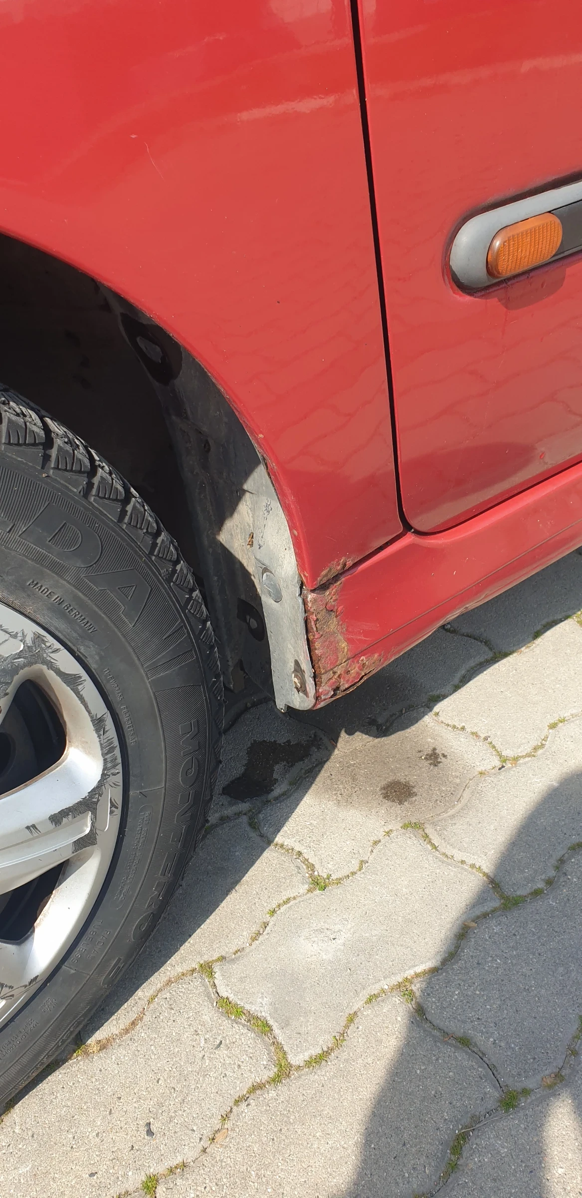 Renault Laguna Бензин/Газ, снимка 16 - Автомобили и джипове - 53880311