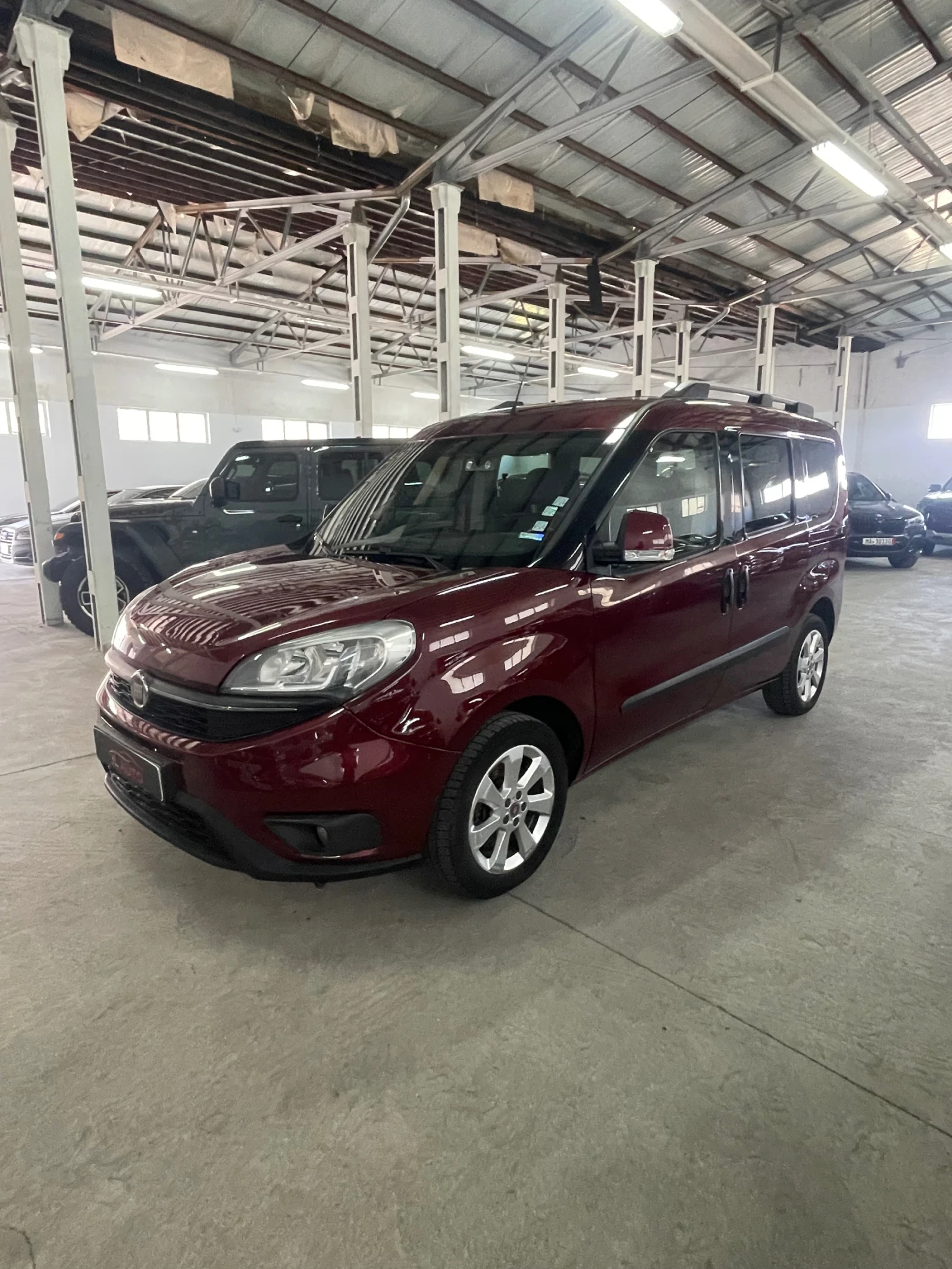Fiat Doblo 1.4 Т метан/бензин/Обслужен!!!, снимка 2 - Автомобили и джипове - 53892135