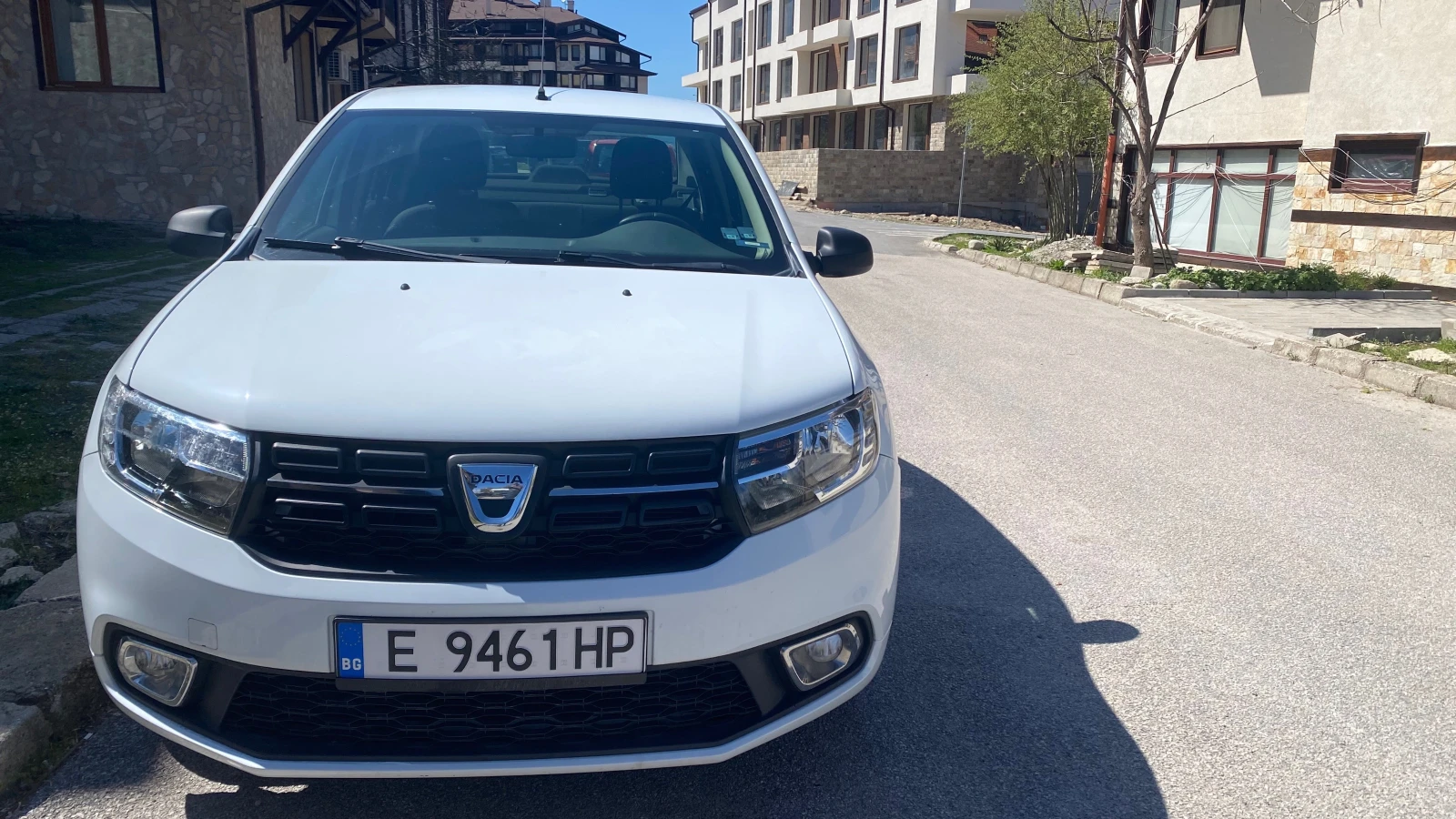 Dacia Logan N1, снимка 7 - Автомобили и джипове - 54247279