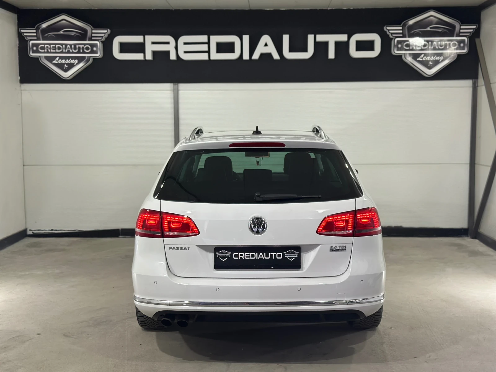 VW Passat LED* Navi* Pano* 4 motion, снимка 5 - Автомобили и джипове - 54264162