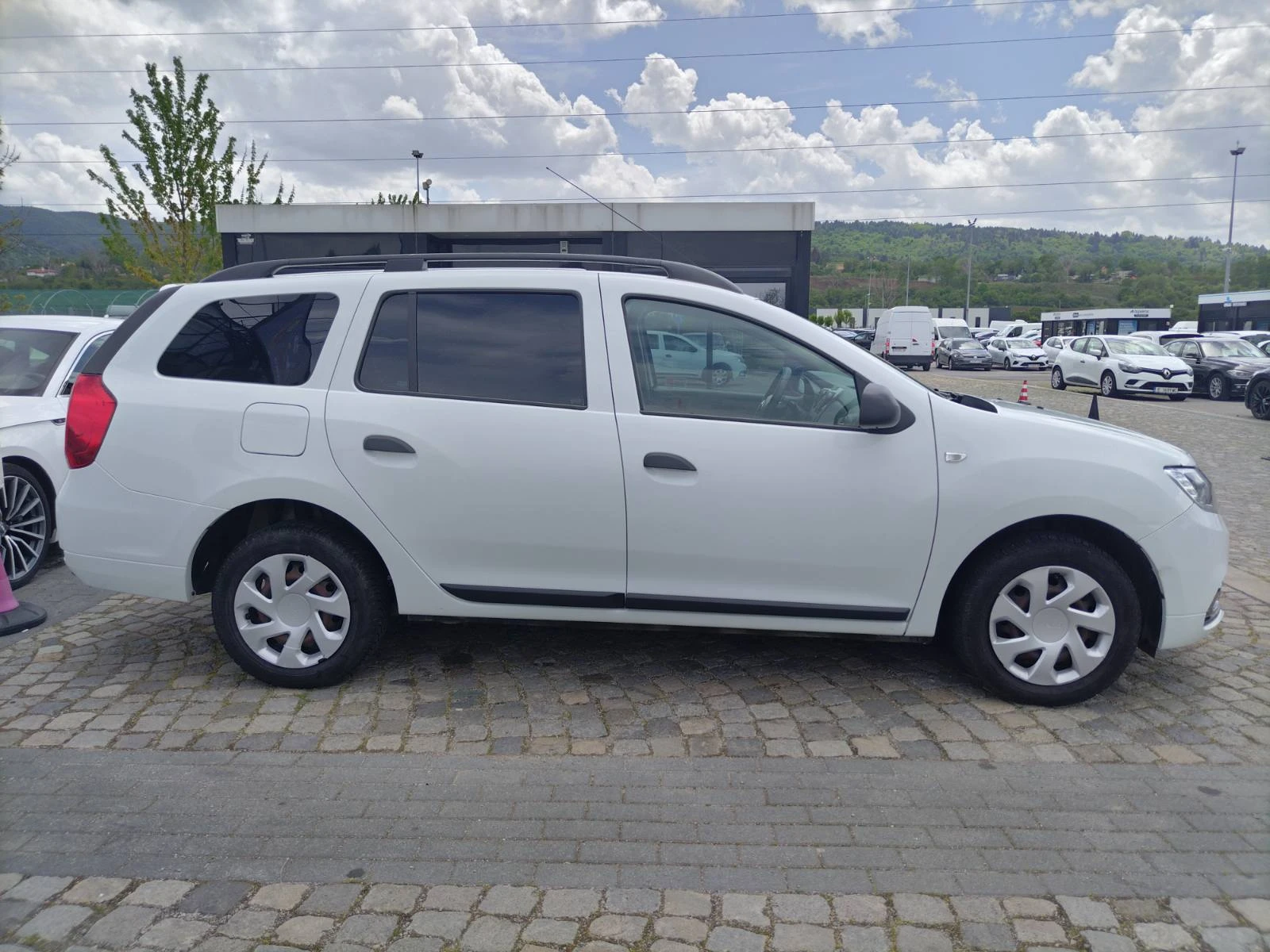 Dacia Logan 1.5 dCi/75�.�/MCV | Mobile.bg � ����������� 8