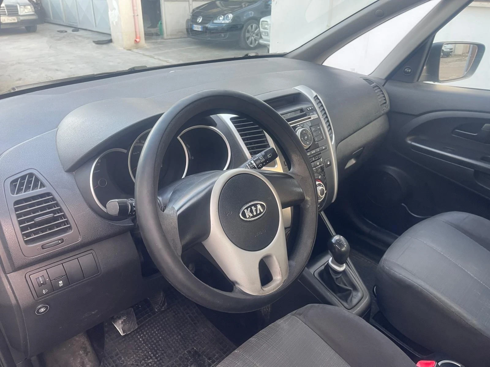 Kia Venga, снимка 5 - Автомобили и джипове - 54748096