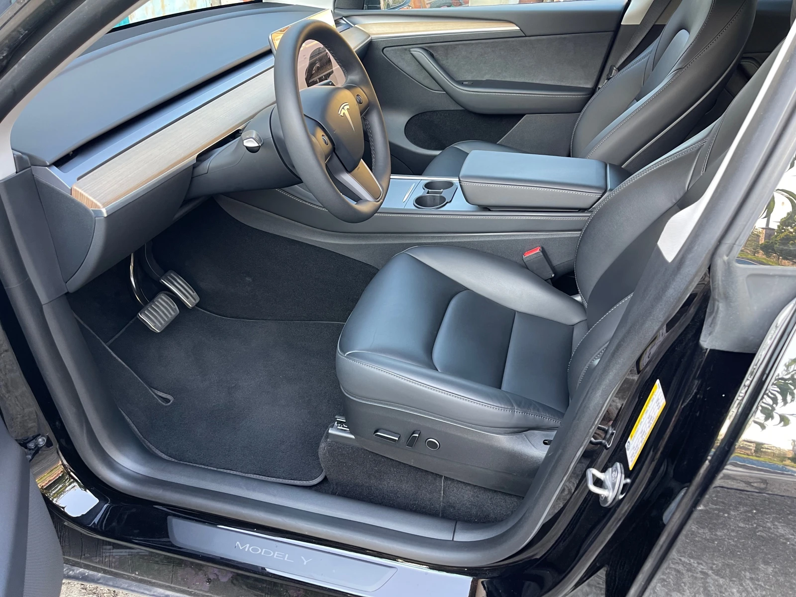 Tesla Model Y Long Range AWD RYZEN, снимка 6 - Автомобили и джипове - 54805733