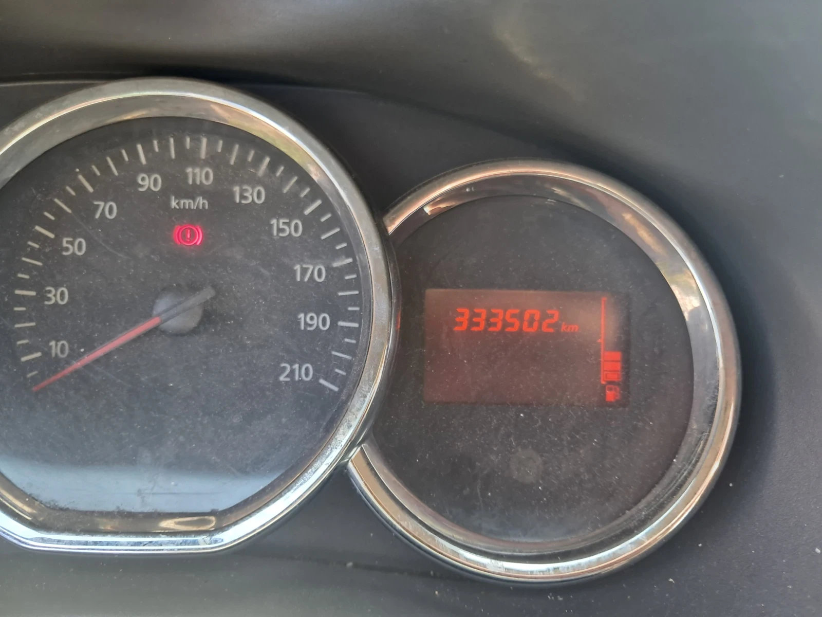 Dacia Logan 1.4 MPI, снимка 8 - Автомобили и джипове - 55071146