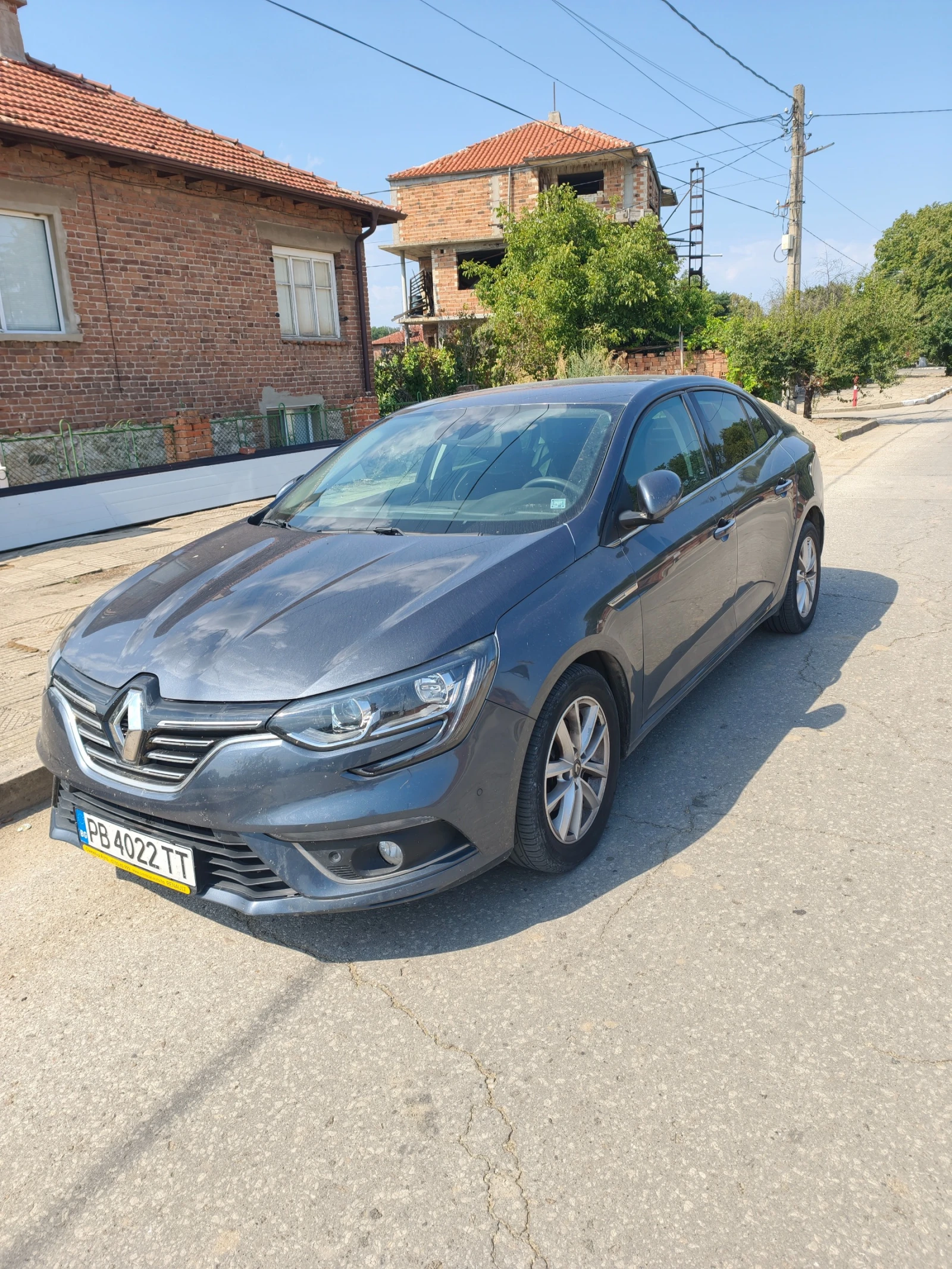 Renault Megane Sedan