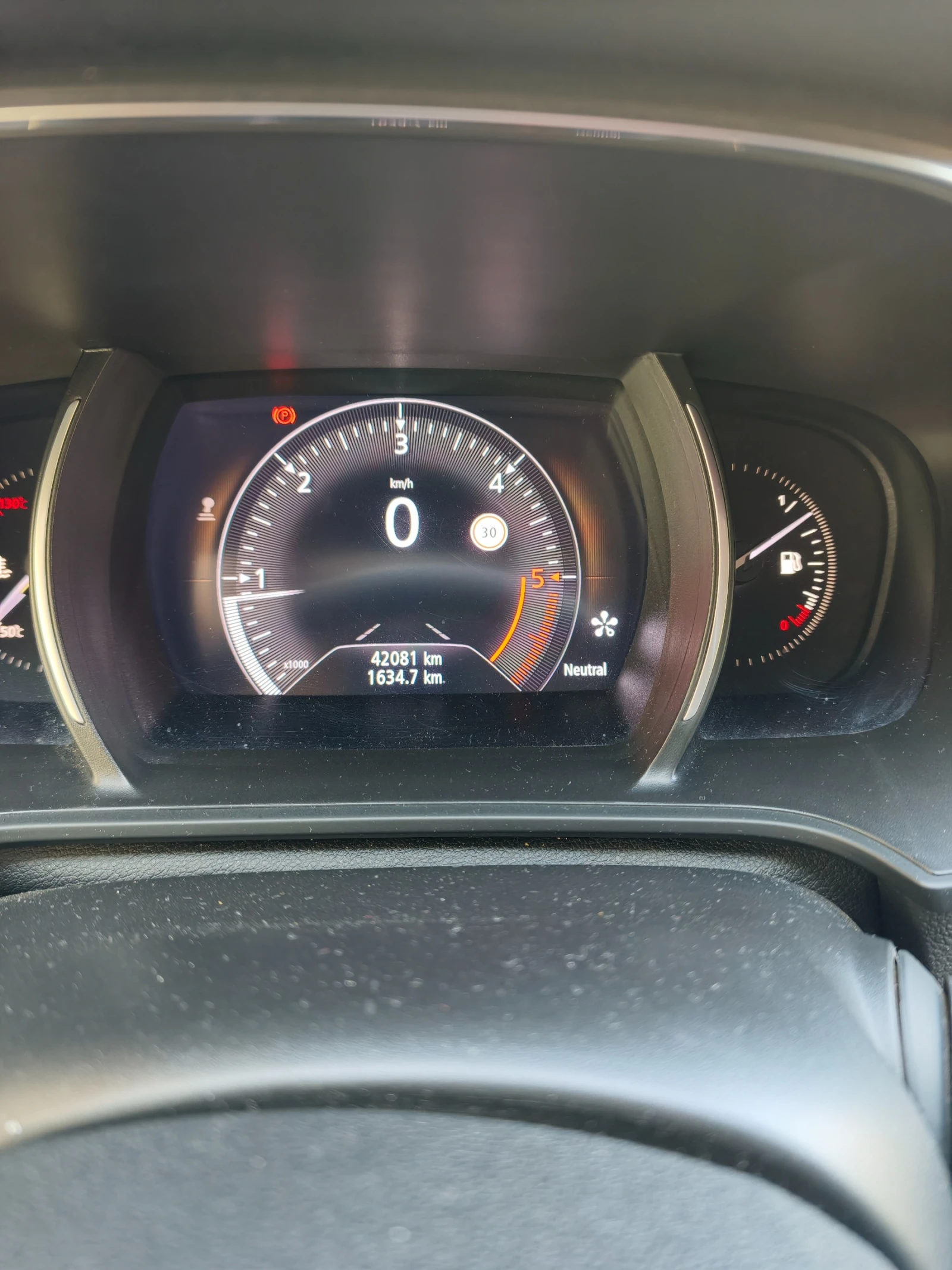 Renault Megane Sedan, снимка 4 - Автомобили и джипове - 55885971