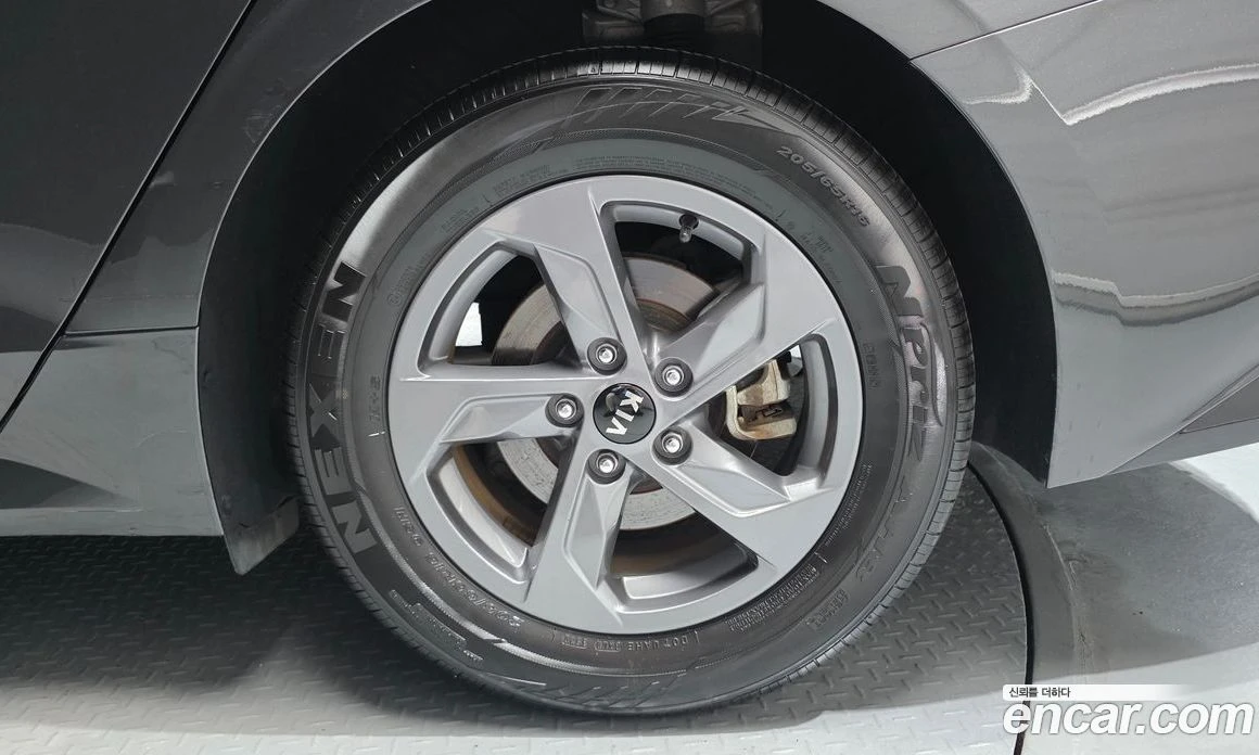 Kia K5 2.0 LPI Strandard, снимка 7 - Автомобили и джипове - 56096292